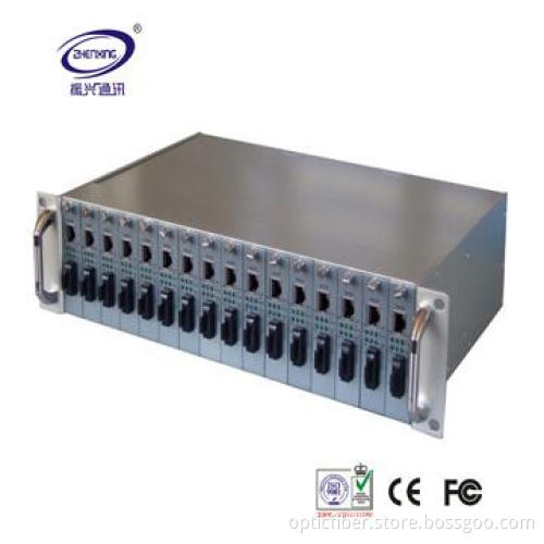 16x10/10/100M & 4 Gigabit Fiber Slots Switch